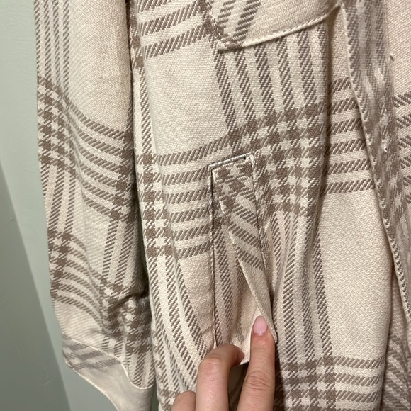 Flannel Jacket - Picture 4 of 5